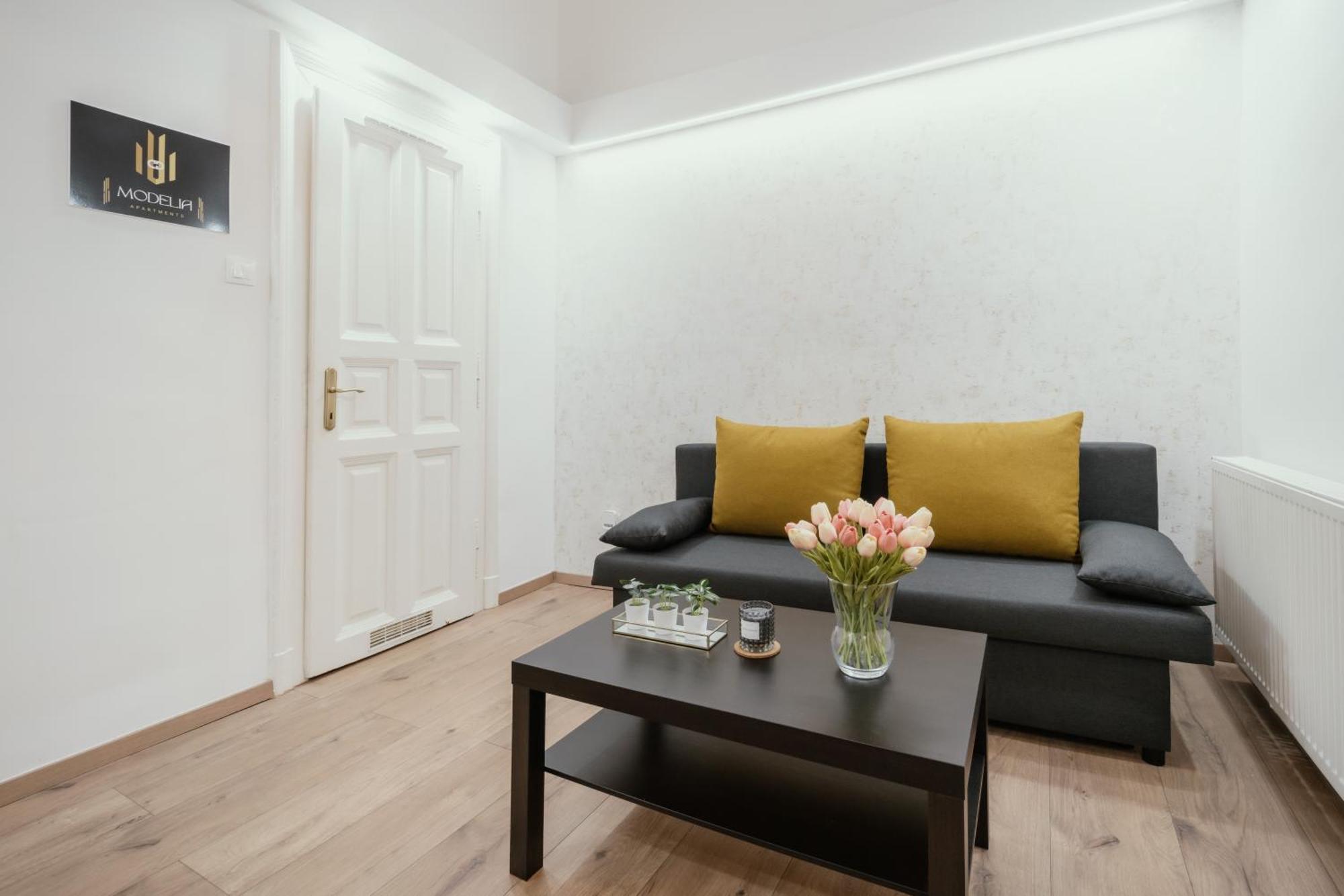 Modelia Apartment At Gellert Square Budapest Exterior foto